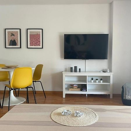 Calido Apartamento Con Gran Terraza Y Vistas A 600 Metros Del Mar Benalmadena Exterior photo
